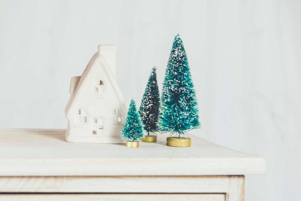 7 Tips For Selling Your Home During The Holidays